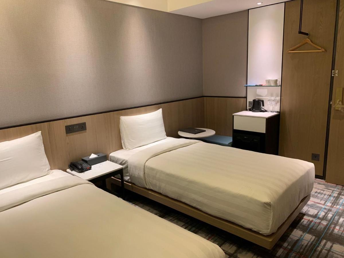 Hotel Midtown Richardson Тайбэй Экстерьер фото
