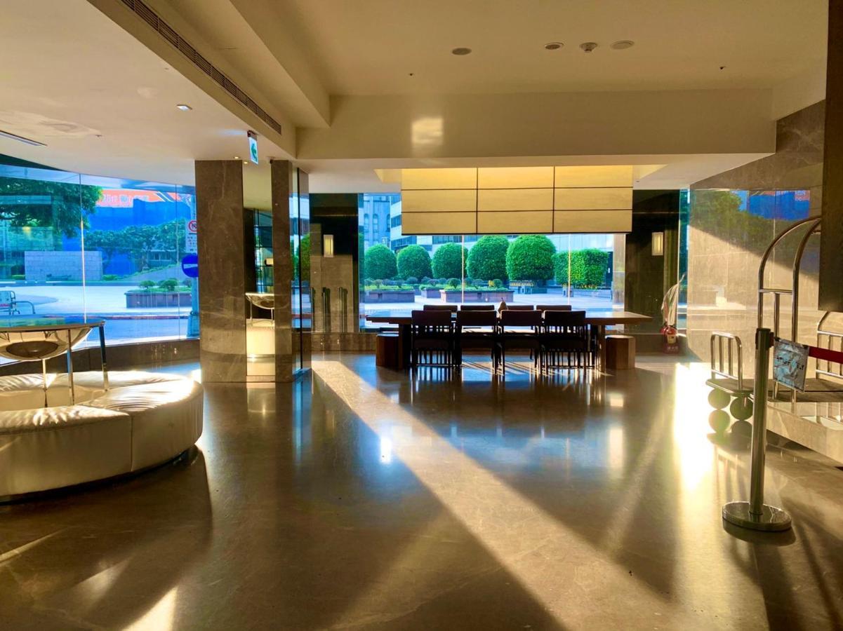 Hotel Midtown Richardson Тайбэй Экстерьер фото